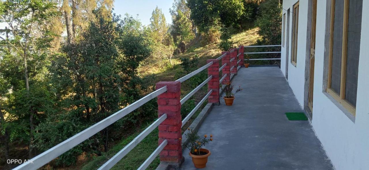 Evergreen Home Stay Almora Bagian luar foto