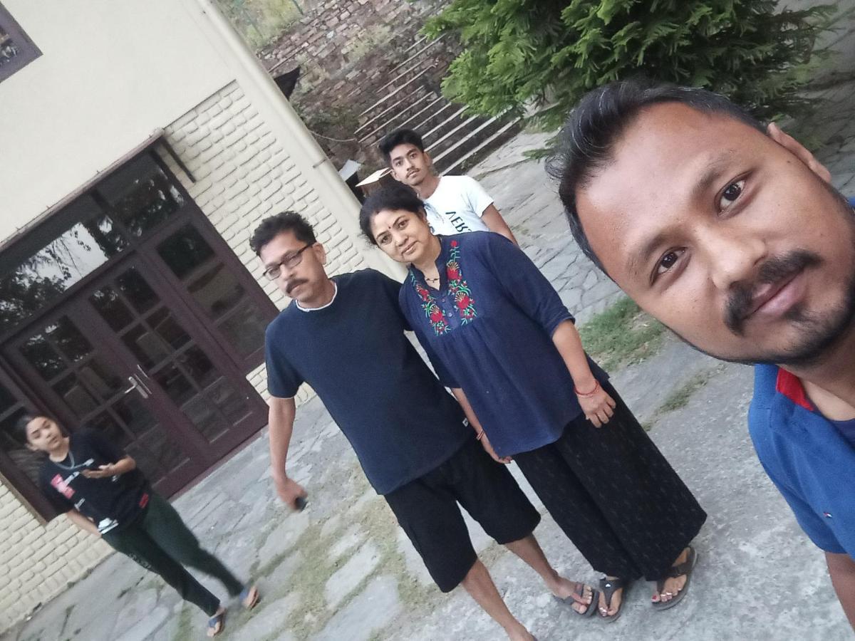 Evergreen Home Stay Almora Bagian luar foto