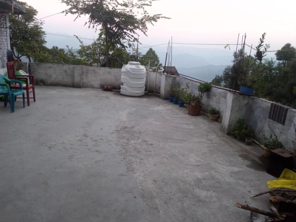 Evergreen Home Stay Almora Bagian luar foto