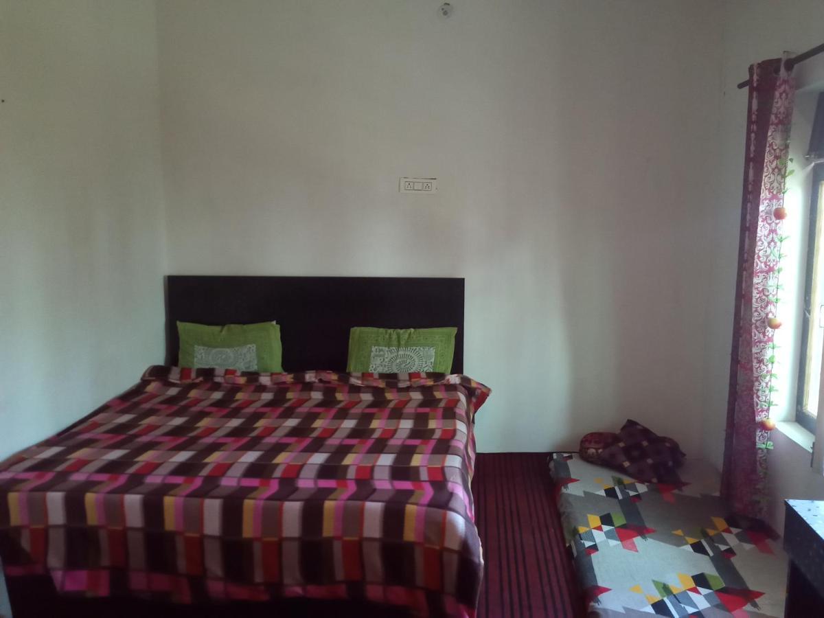Evergreen Home Stay Almora Bagian luar foto
